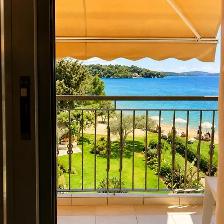 Akrogiali - Nidri, Lefkada