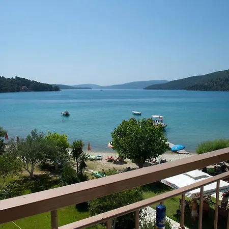 Akrogiali - Nidri, Lefkada