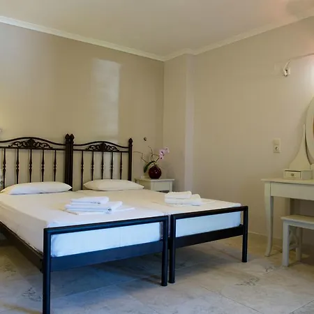 Akrogiali - Nidri, Lefkada 3*