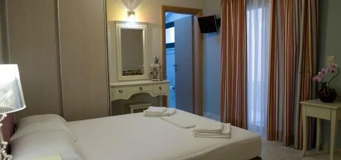 بيت ضيافة Akrogiali 3*
